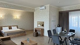 Делюкс с видом на море, Курортный отель Каменское, Ленинский район