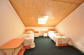 2-ух местный мансарда 4 этаж, Гостиница Эдем, Саки