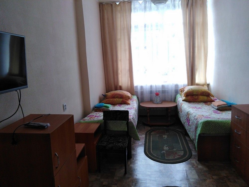 Стандарт 2-местный 1-комнатный (2К2м1к, с удобствами)