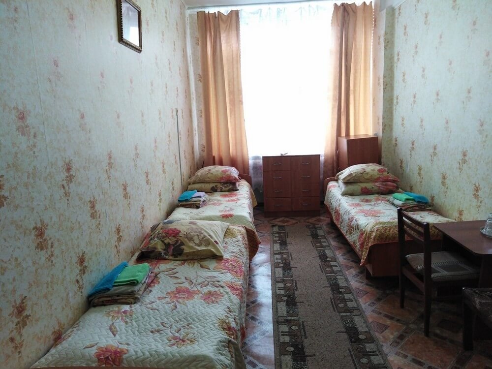 Стандартный 3-местный 1-комнатный (3К3м1к, без удобств, корпус №19)