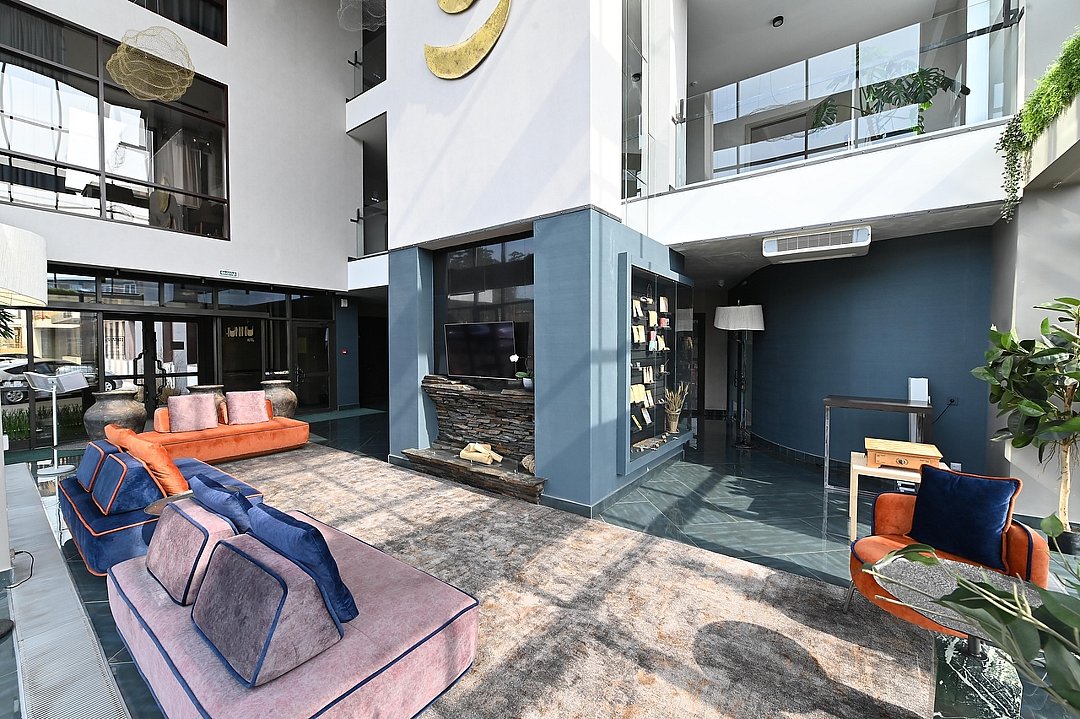 Холл | Hunnu Hotel, Республика Бурятия