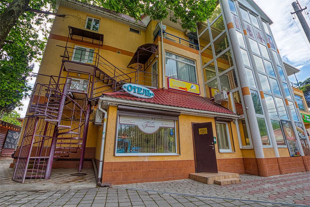 Гостиница Пеликан, Алушта, Крым