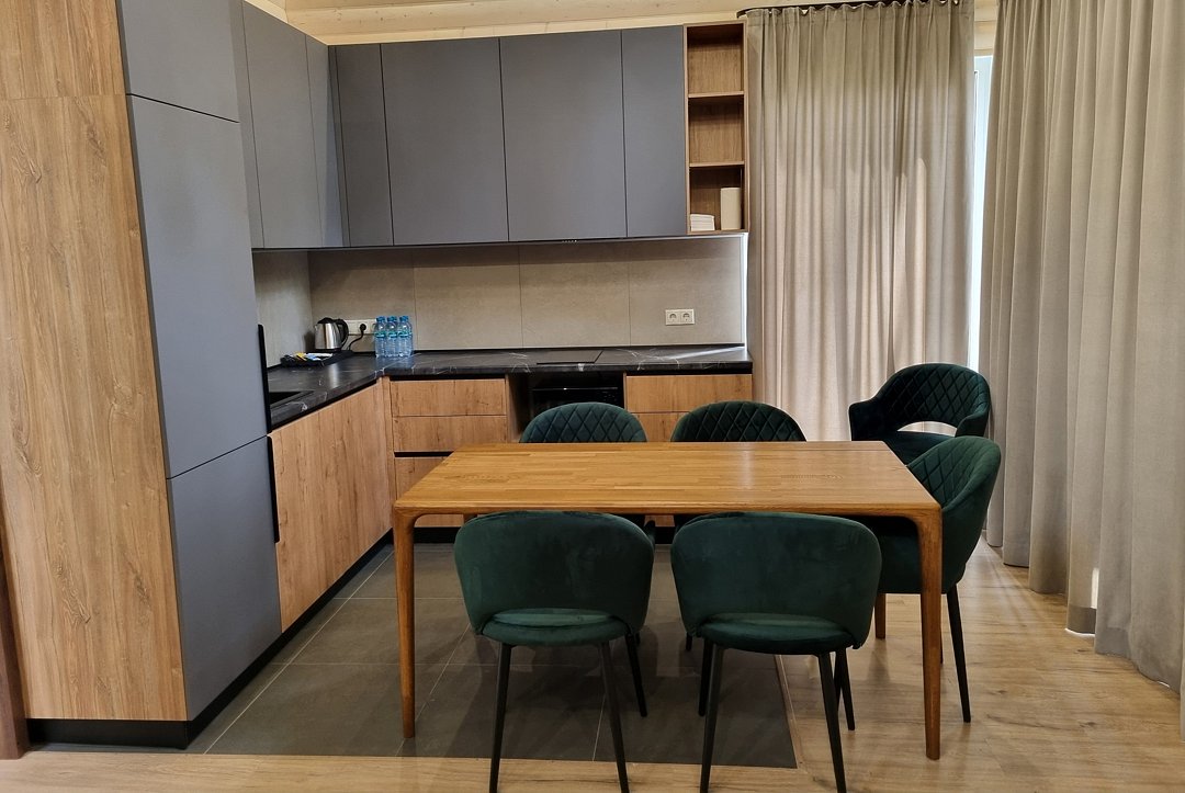 Дом 5-местный 5-комнатный 2-этажный (большой)