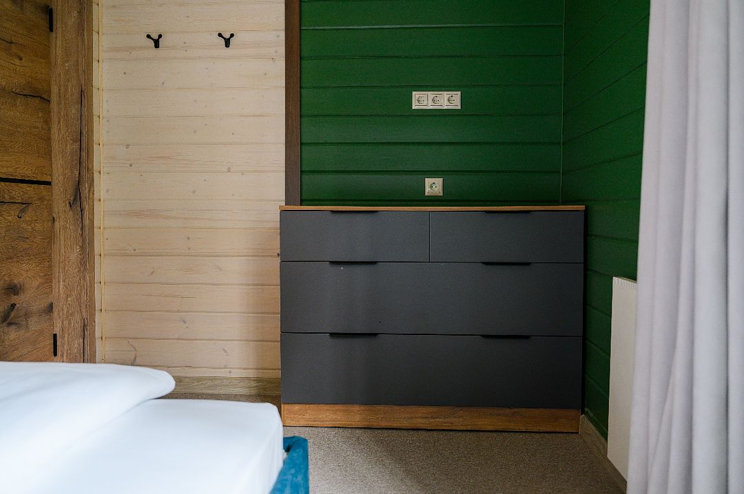 Дом 5-местный 5-комнатный 2-этажный (большой)