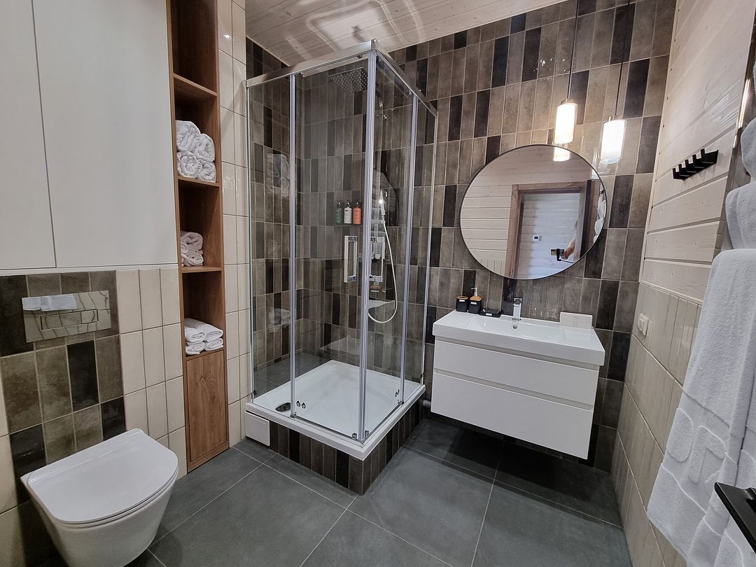 Дом 5-местный 5-комнатный 2-этажный (большой)