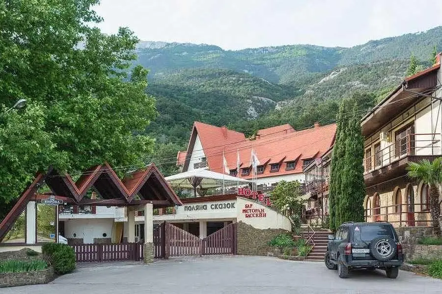 Эко-отель Поляна Сказок, Ялта, Крым