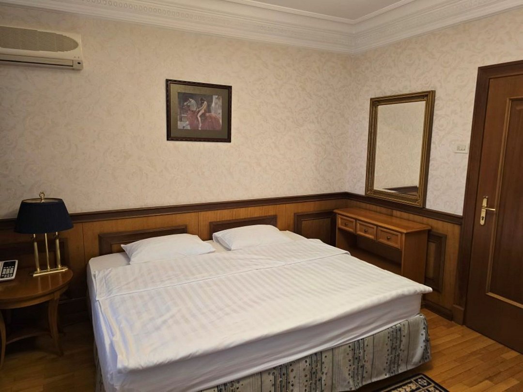 Президентский 4-местный 5-комнатный (Сьют)