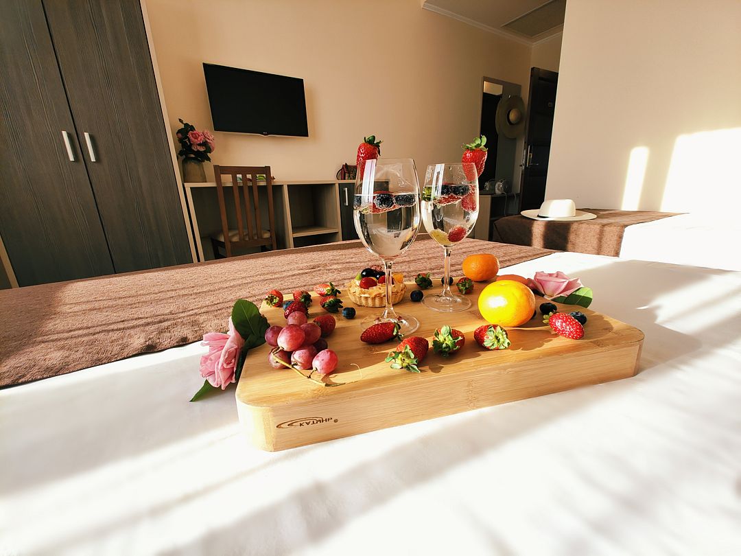 Полулюкс 3-местный (вид на море)