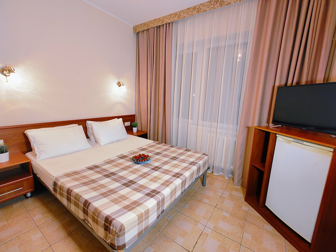 Стандартный 2-местный (с французским балконом)