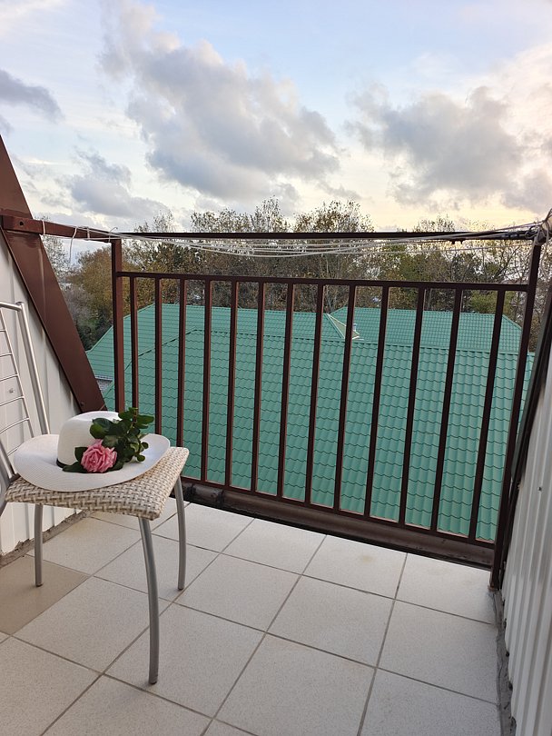 Стандартный 3-местный (с французским балконом)