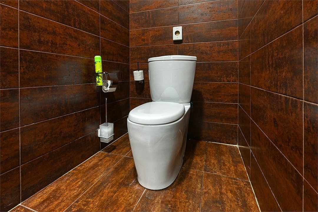 Люкс 2-местный 2-уровневый (бильярд, ванна)