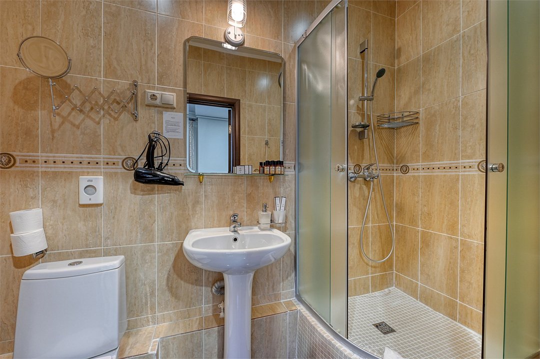 Стандартный 2-местный (вид на город, DBL)