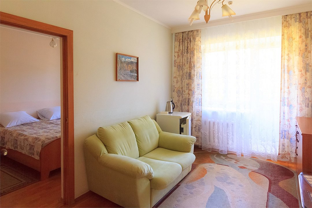 Полулюкс 2-местный 2-комнатный (корпус №1)