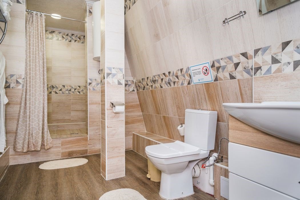 Дом 4-местный 2-комнатный (№9)