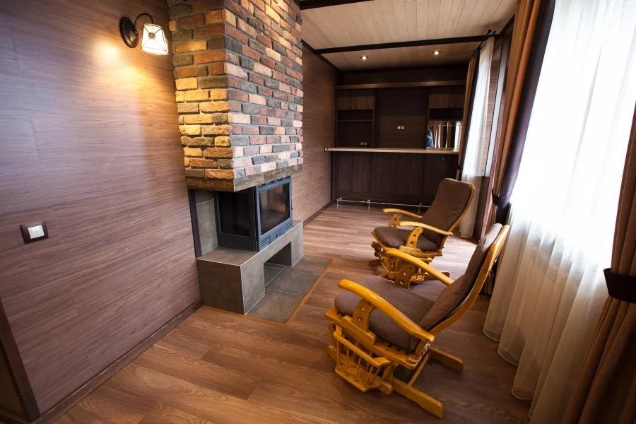 Коттедж Банкетный 8-местный 4-комнатный