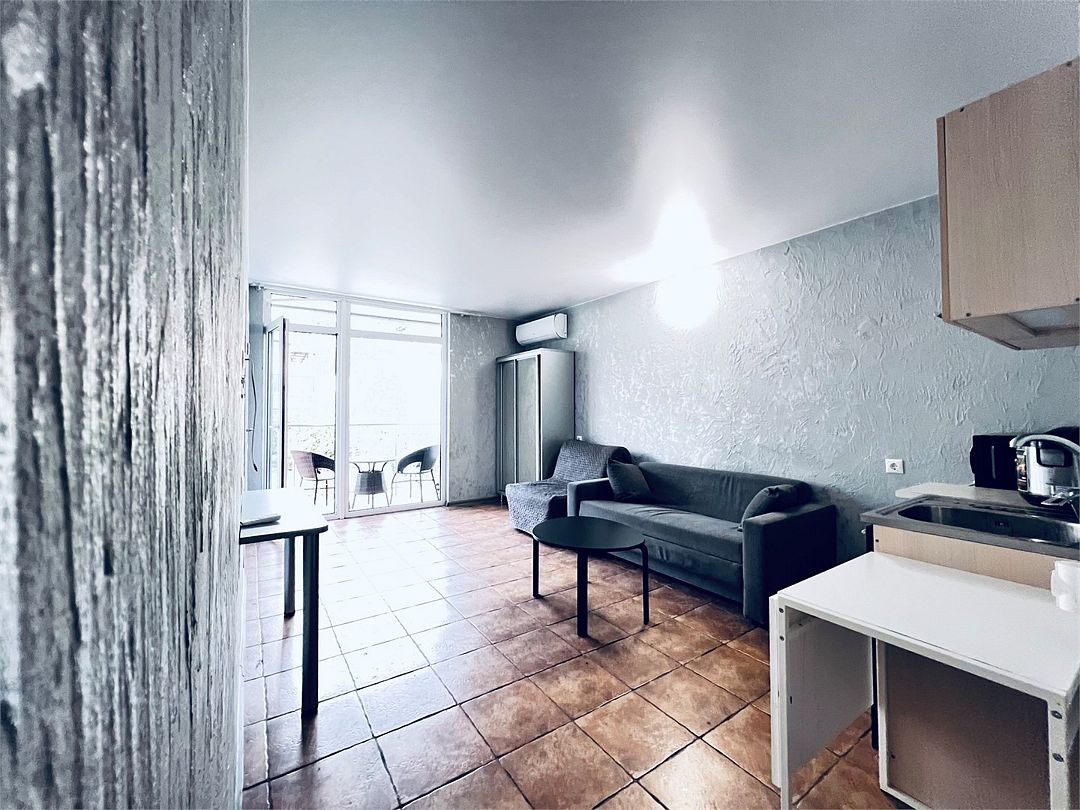 Апартаменты 7-местный 3-комнатный (с балконом и террасой)