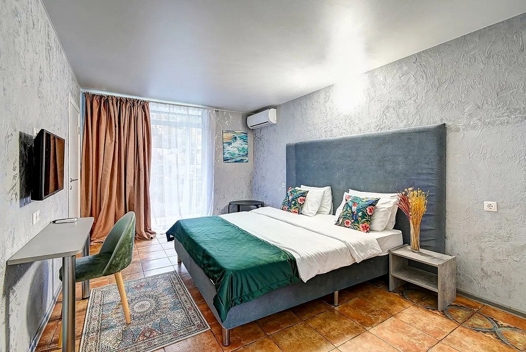 Комфорт 2-местный 1-комнатный (с балконом, вид на двор)