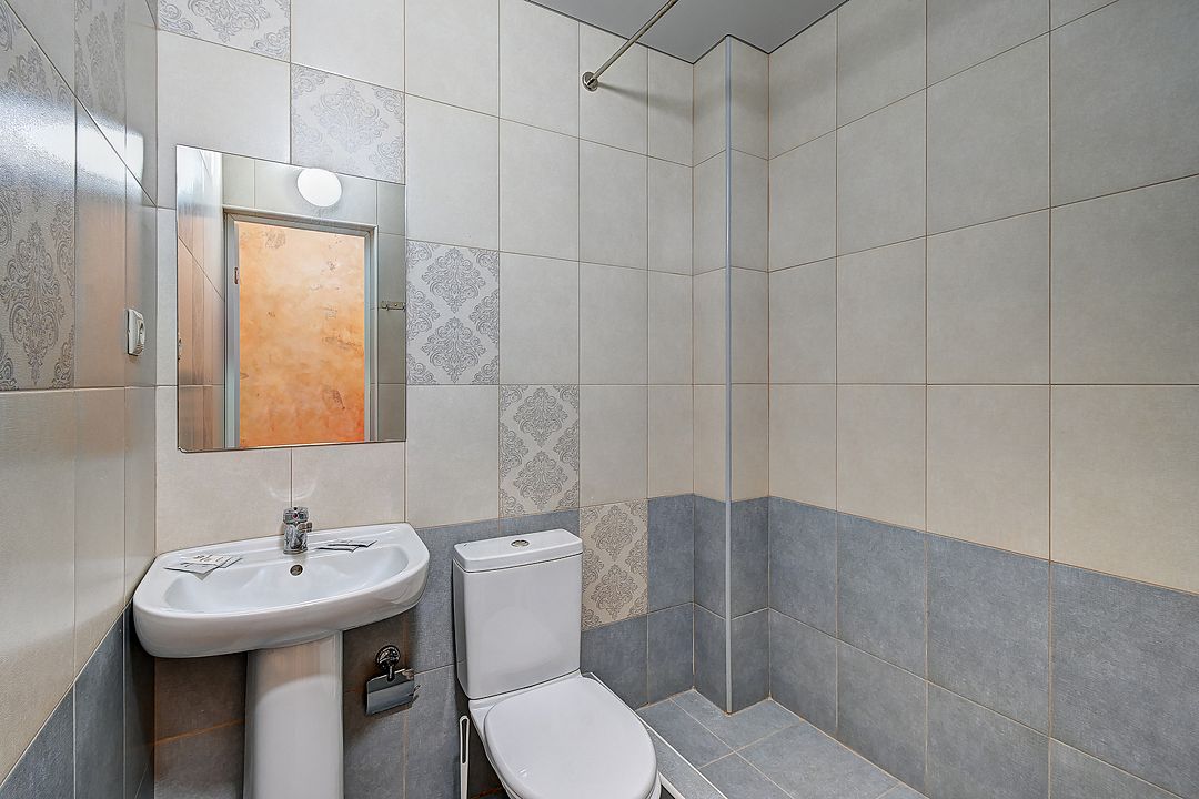 Комфорт 2-местный 1-комнатный (с балконом, вид на двор)