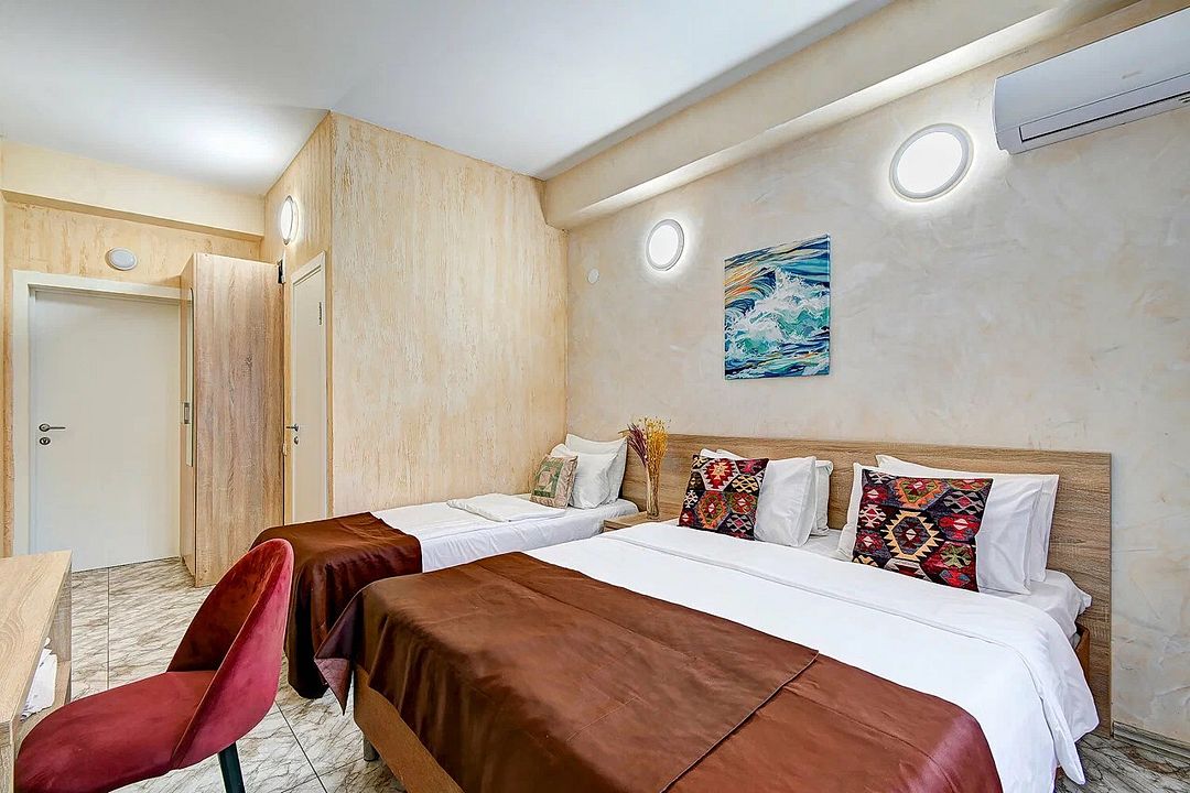 Комфорт 3-местный 1-комнатный (с балконом, вид на двор)