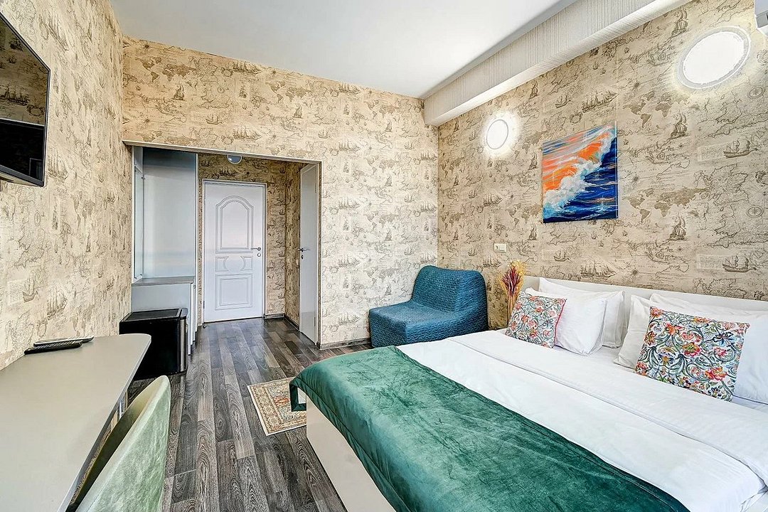 Комфорт 3-местный 1-комнатный (с балконом, вид на двор)