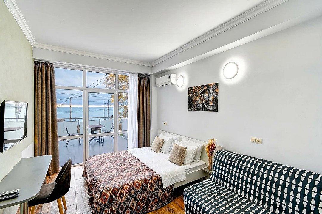 Комфорт 4-местный 1-комнатный (с террасой, вид на море)