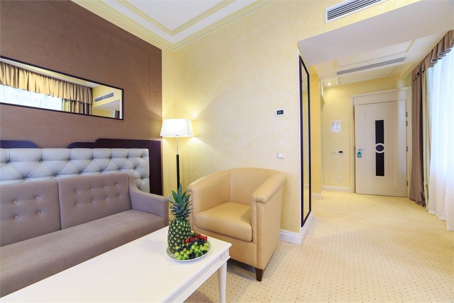 Люкс 2-местный 2-комнатный (корпус Спальный)