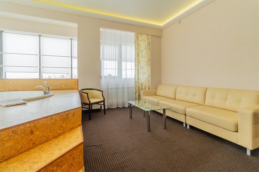 Сюит 2-местный 2-комнатный (СПА-панорама)