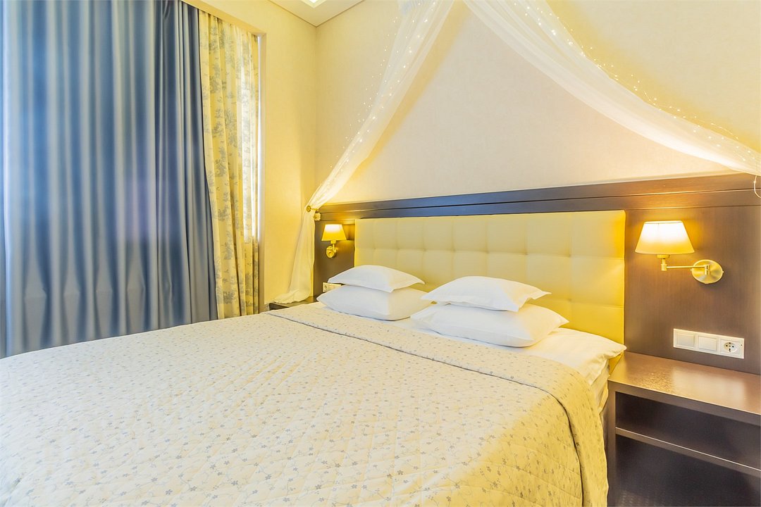 Сюит 2-местный 2-комнатный (СПА-сюит)