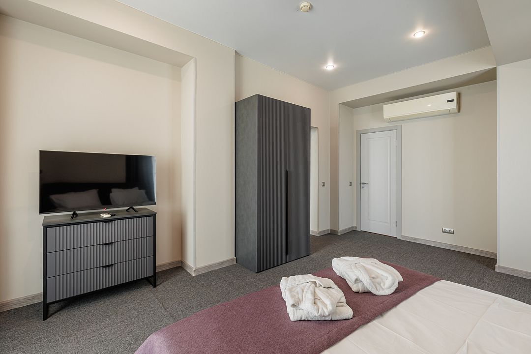 Апартаменты Люкс 2-местный 3-комнатный