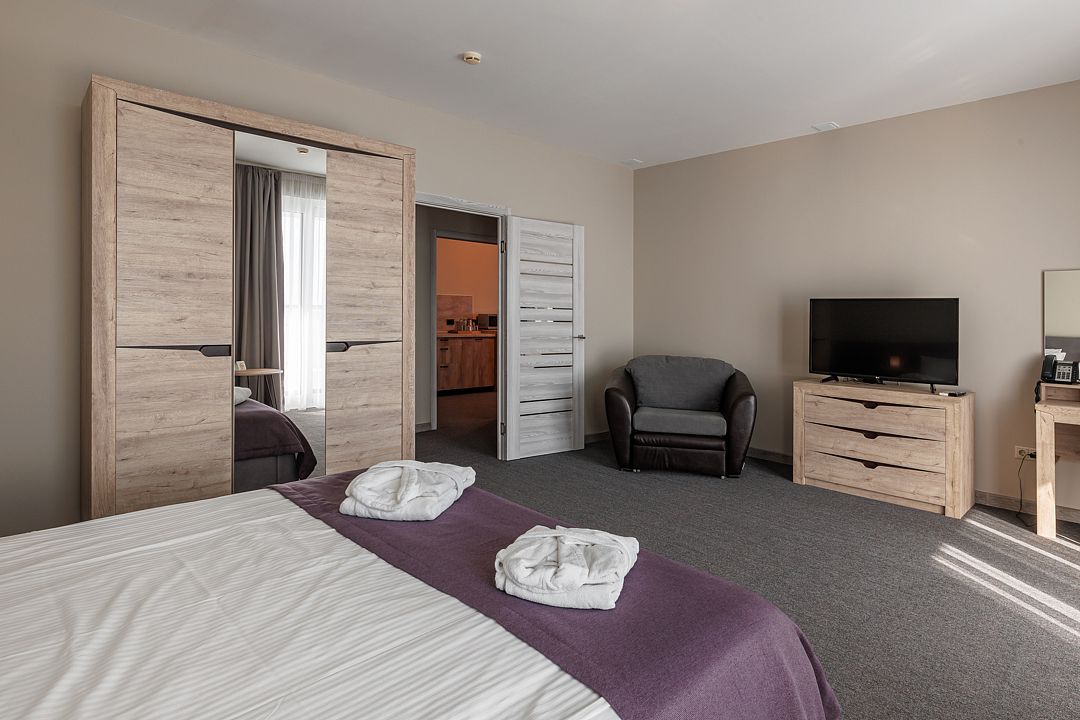 Апартаменты Семейный 2-местный 3-комнатный