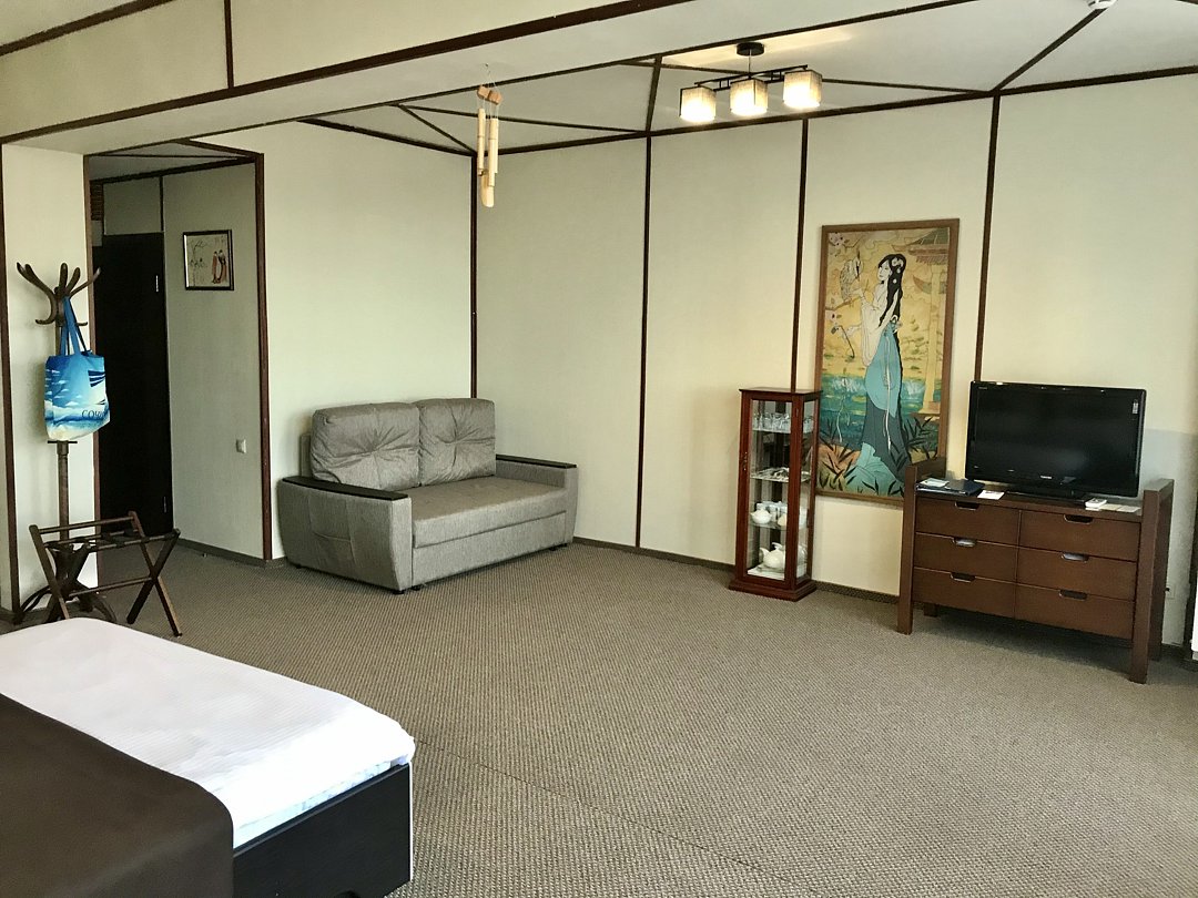 Джуниор Сьют 2-местный 1-комнатный (Сакура)