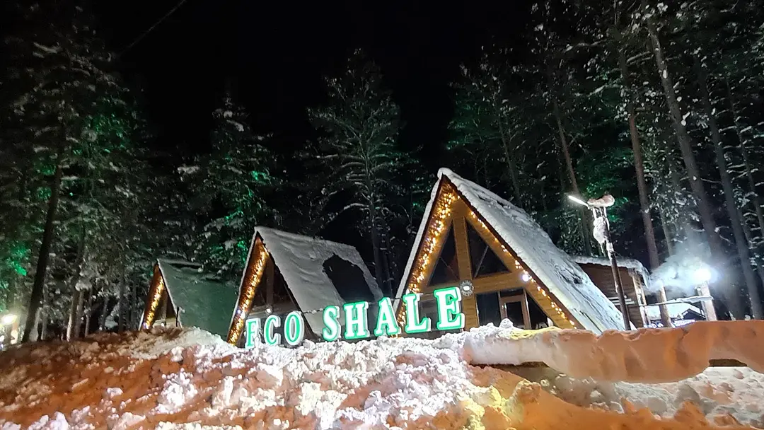 База отдыха Eco Shale, Республика Кабардино-Балкария, Терскол Терскол Эльбрус Эльбрусский район Поляна Азау Байдаево