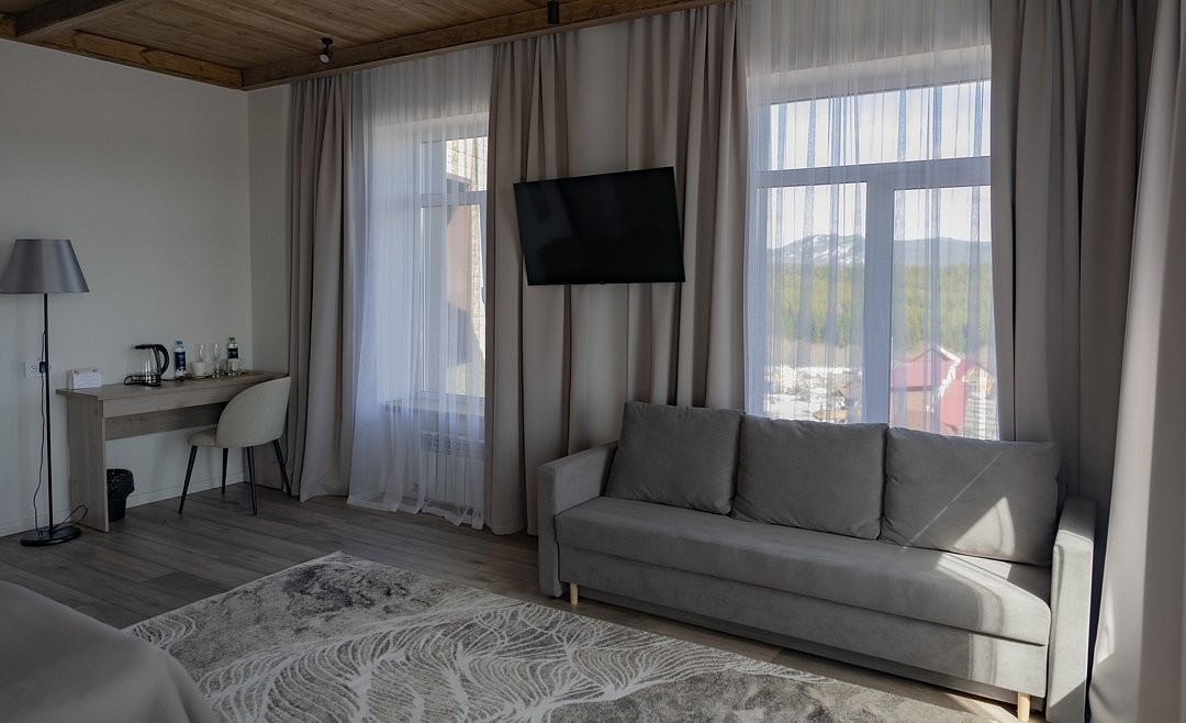 Джуниор Сюит 4-местный Твин / Дабл (204, 206)