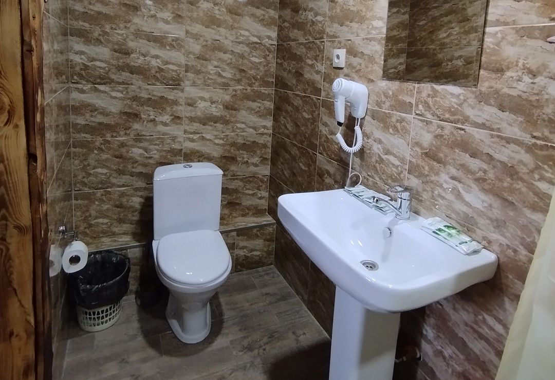 Домик 5-местный (Берлога)