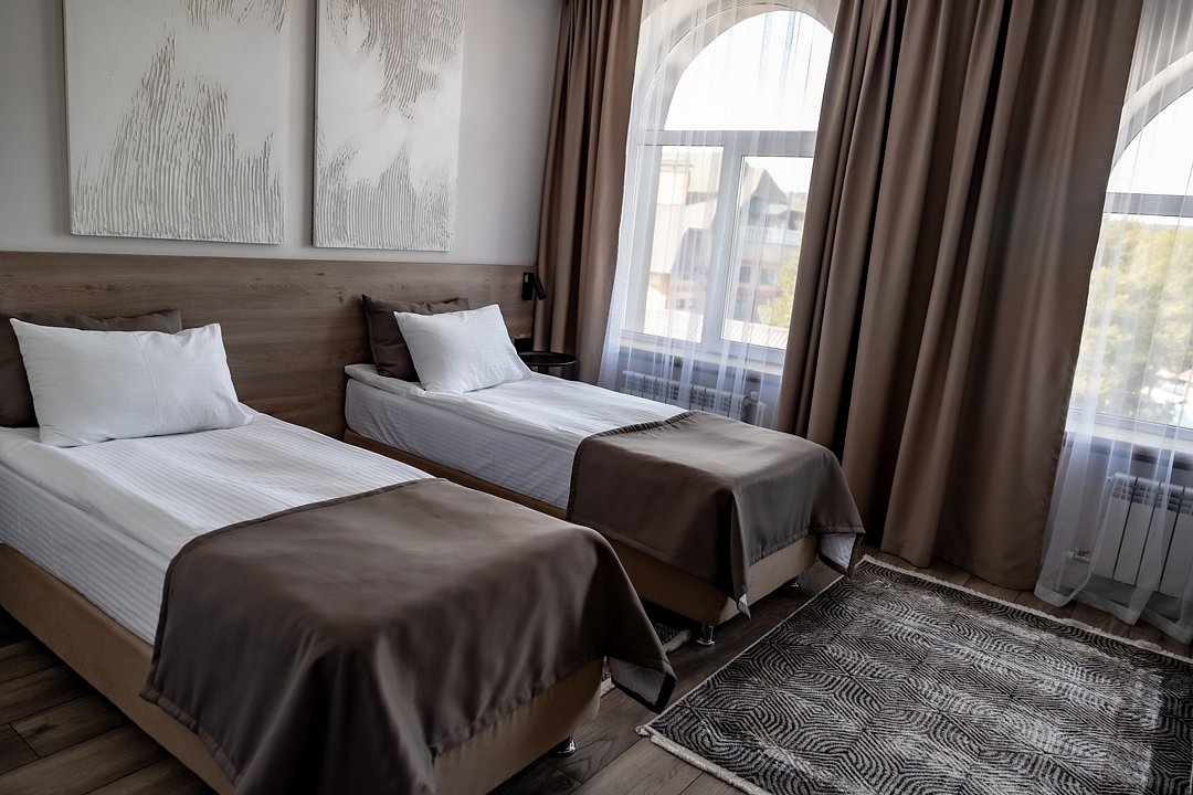 Стандартный 2-местный Твин / Дабл (301, 305)