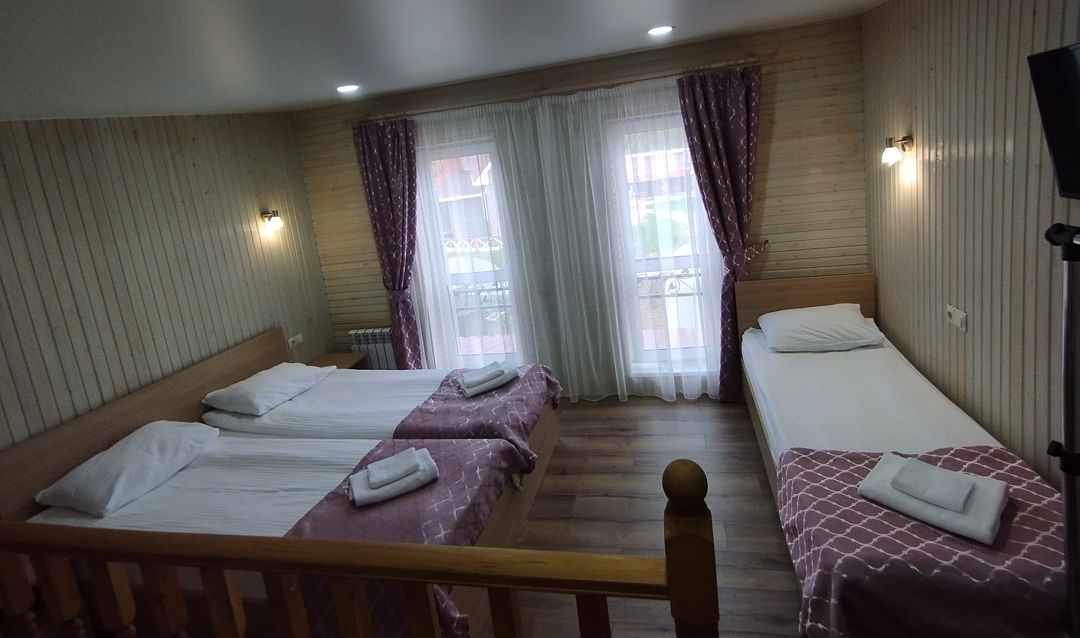 Таунхаус 3-местный (1 линия)