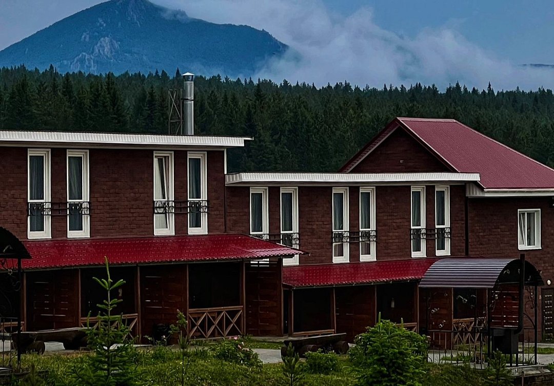 Таунхаус 3-местный (1 линия)