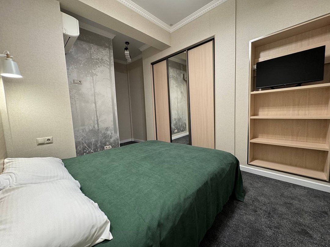 Апартаменты 6-местный 5-комнатный (с бассейном и сауной)