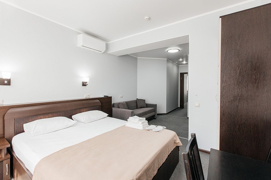 Студио 3-местный 1-комнатный