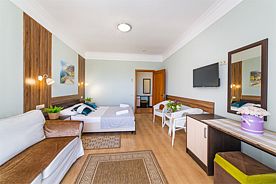 Семейный Плюс (2х-комнатный 4х-местный номер), Отель Марко Поло, Анапа