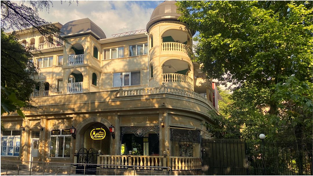 Отель Золотой Лотос, Хоста, Краснодарский край