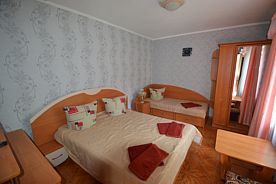 Однокомнатный трёхместный с кухней и беседкой, Пансионат Баракат, Приветное