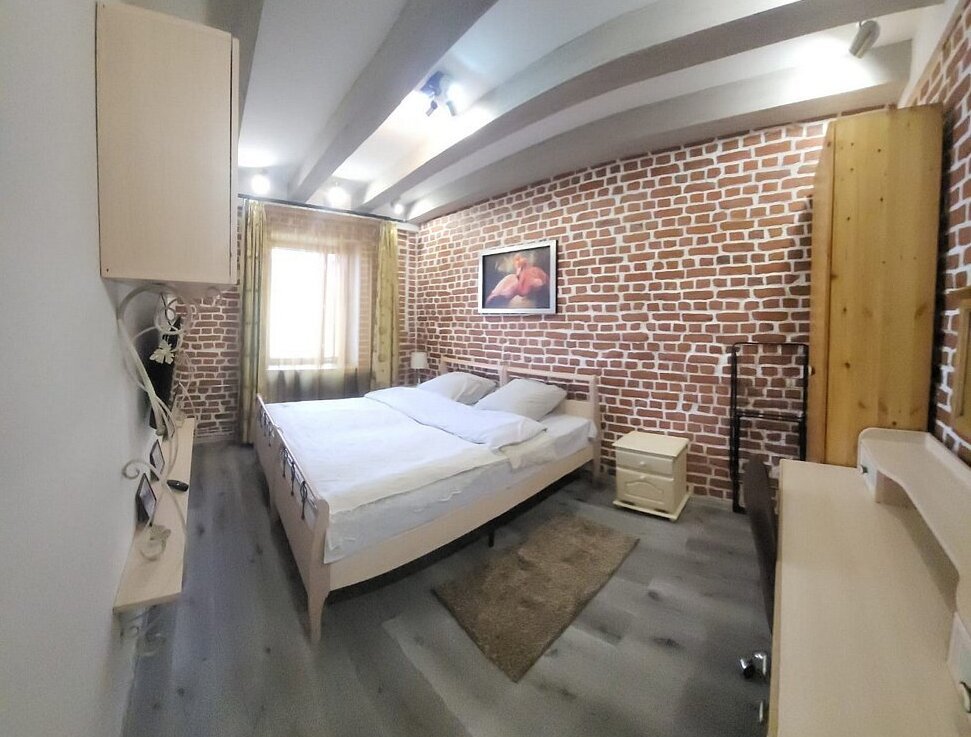 Апартаменты Логово Румс Четырёхкомнатные, Мурманск, Мурманская область