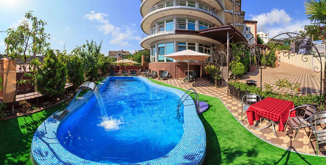 Отель МиЛоо Фэмили Резорт, Лоо, Краснодарский край