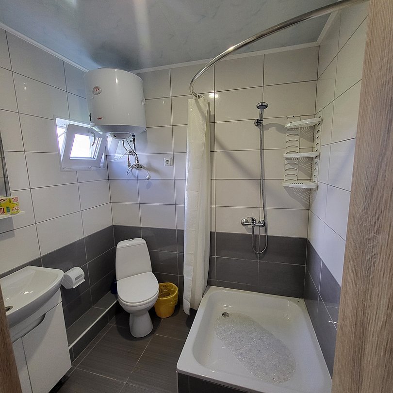 Номер 2-местный 1-комнатный (№27, этаж 2)