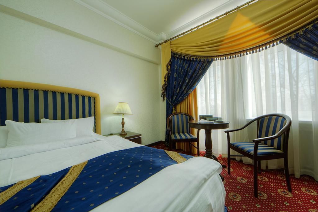 Бизнес 2-местный