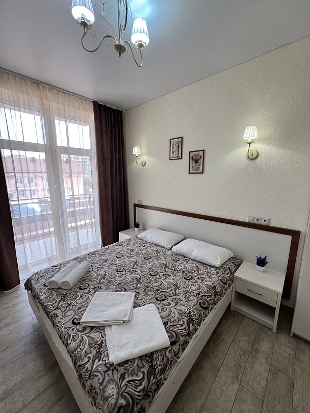 Стандартный 2-местный (с балконом)