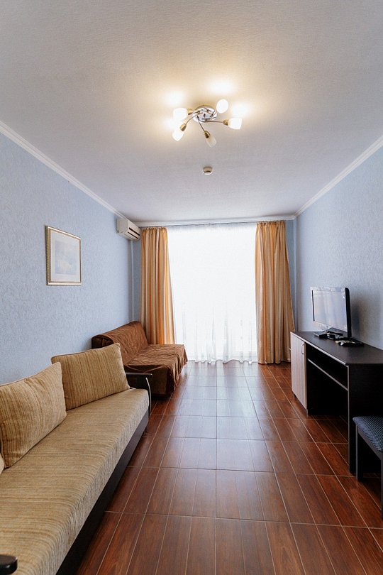 Люкс 3-местный 2-комнатный