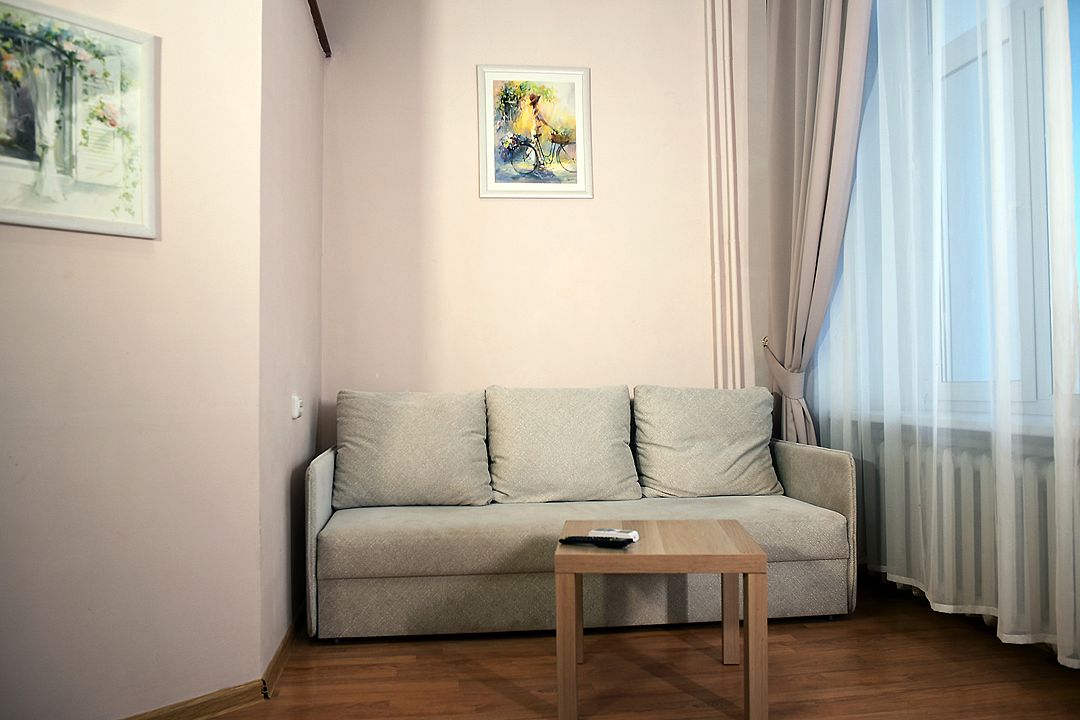 Семейный 3-местный 2-уровневый (с балконом №1) (1)