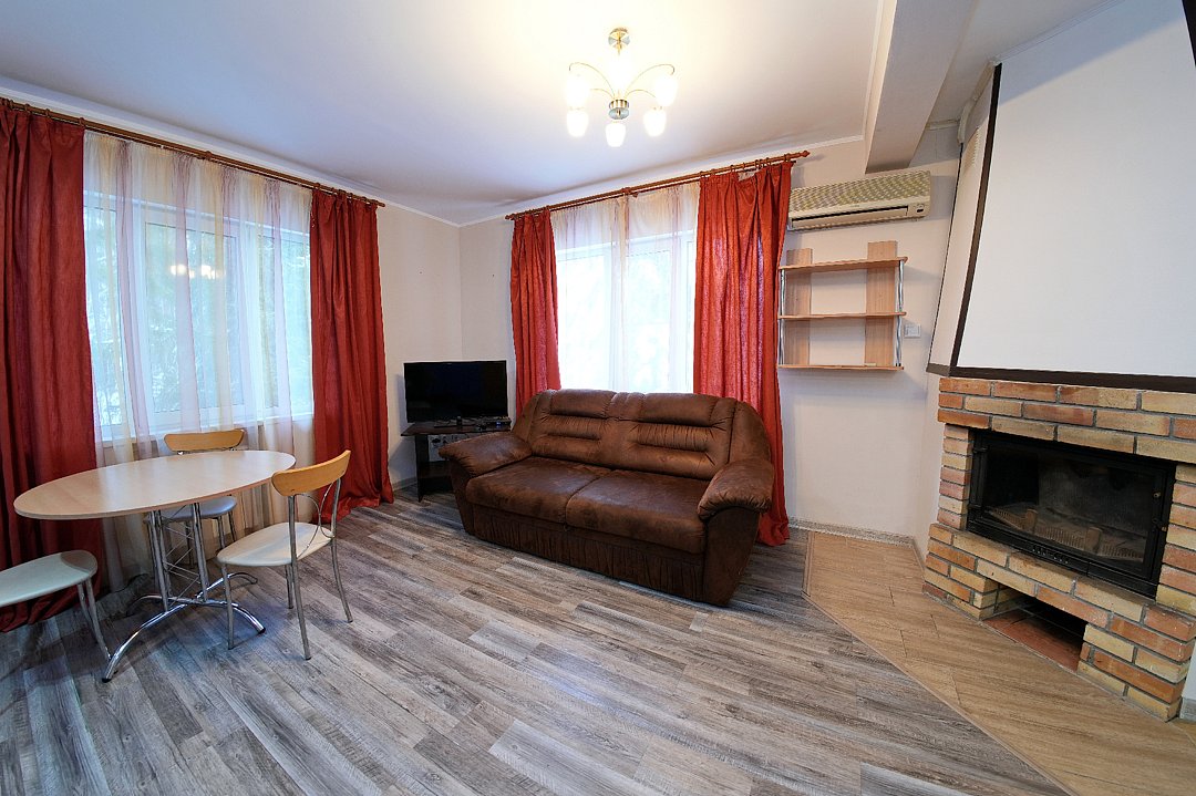 Коттедж 6-местный Family Village